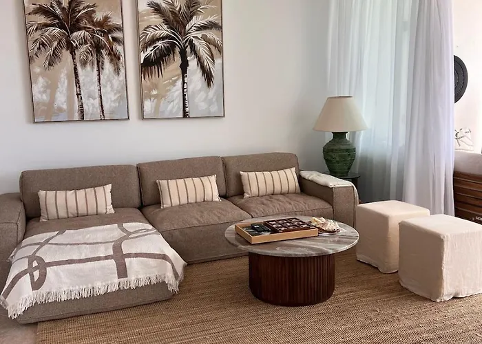 Villa Atenea By Aura *